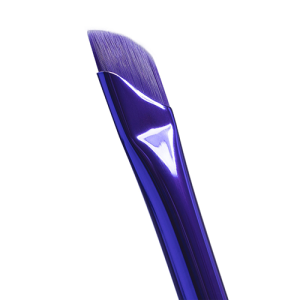 Плоская кисть для жидкой и кремовой подводки